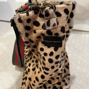 Parker Thatch Large Mimi in Leopard